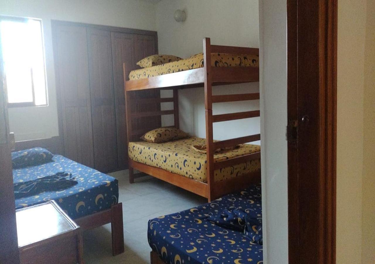 Apartamento Edificio Los Laureles سانتا مارتا المظهر الخارجي الصورة